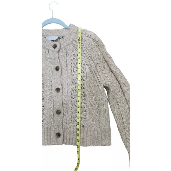 Everlane The Cloud Cable Cardigan in Heathered Birch - Picture 6 of 8
